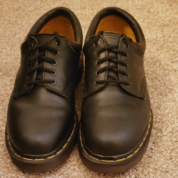 Dr. Marten Women's Black Shoes Size 9 - Picture 2 of 8